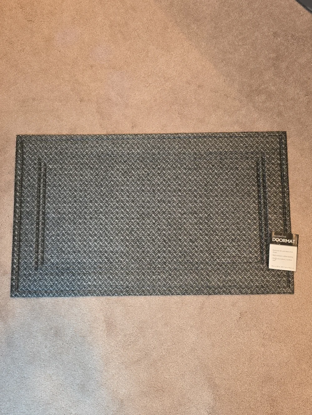 Black Woven Indoor/Outdoor Doormat